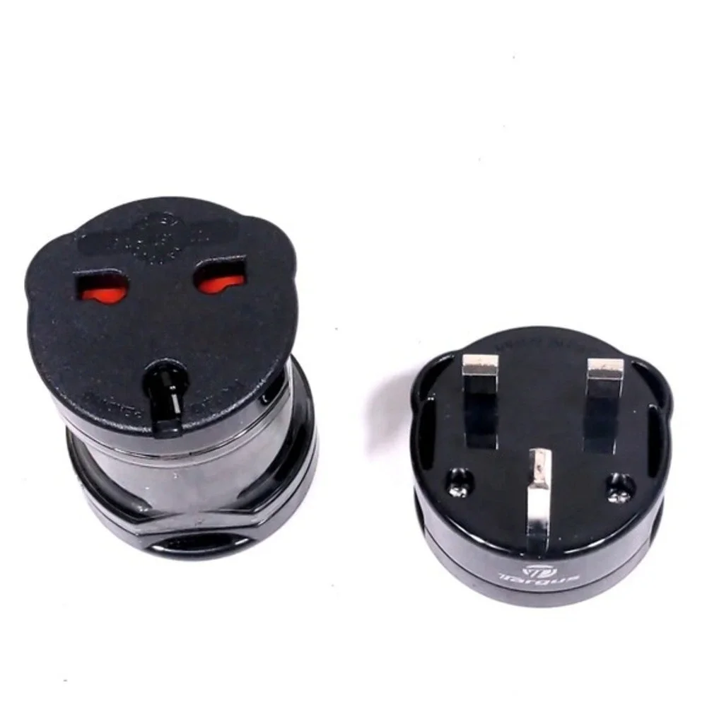 Targus‎ World Power Travel Adapter APK01 Universal 100-250V 2.5A Black Compact